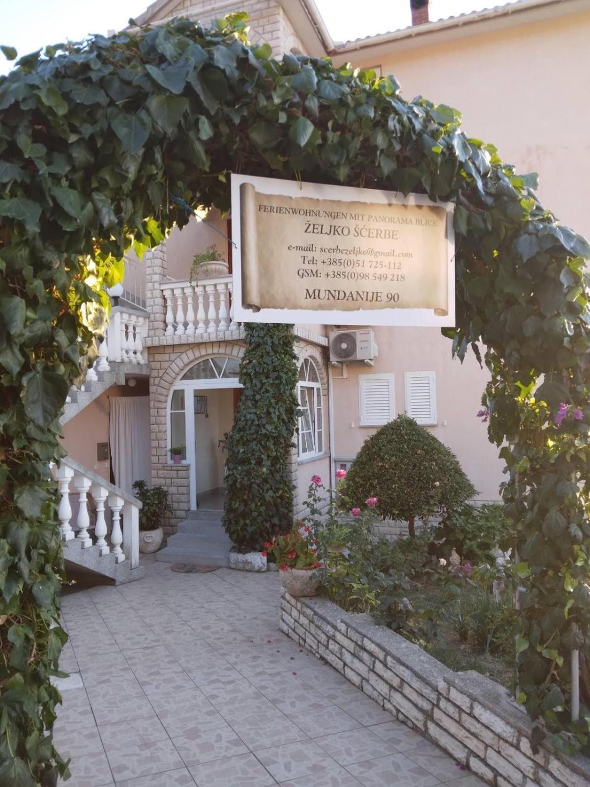 Apartments Panorama View Zeljko Scerbe Mundanije Exterior photo